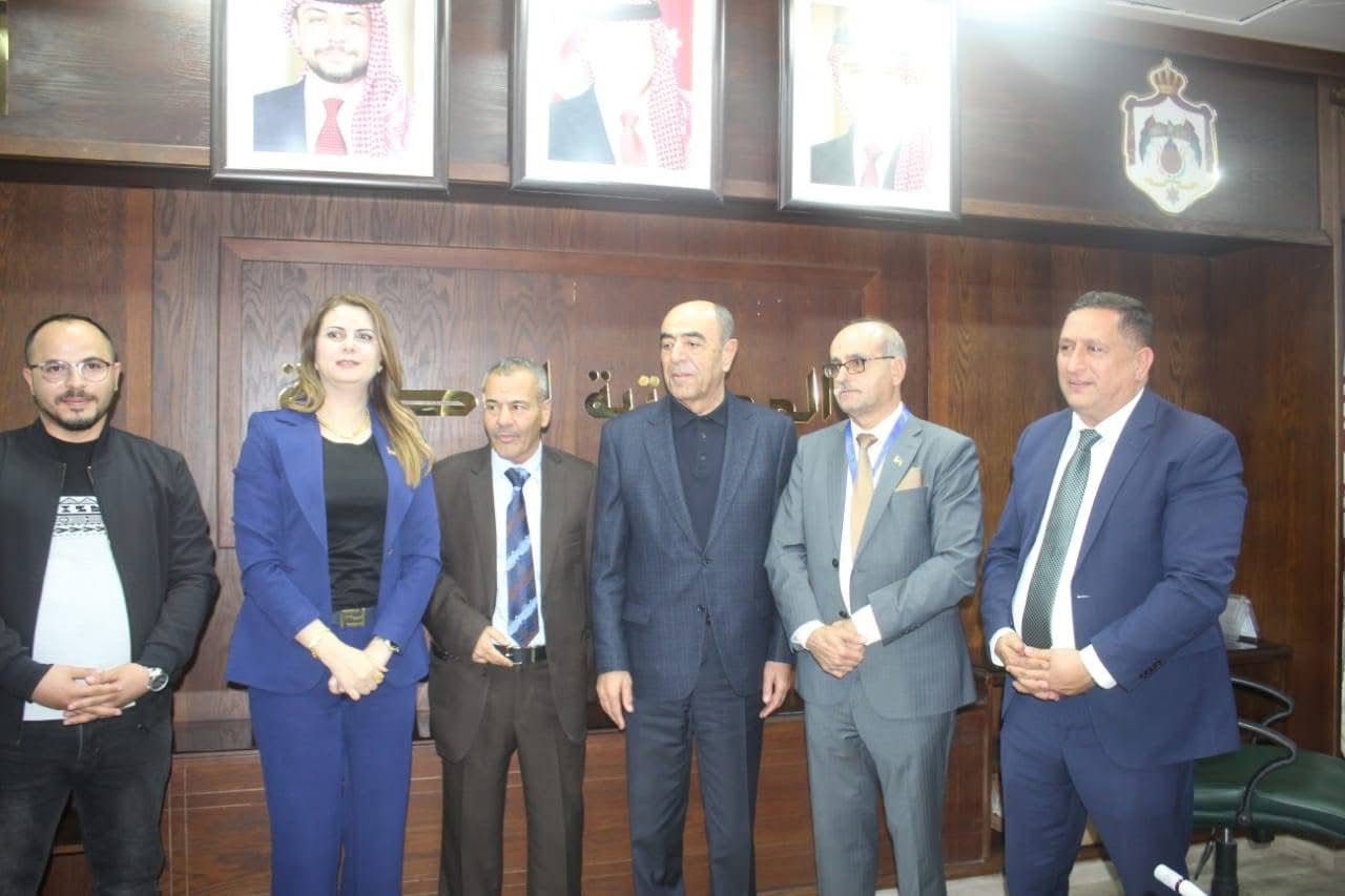 الحياري: الثقافة والسياسة رافعتان وطنيتان متلازمتان للتحديث السياسي