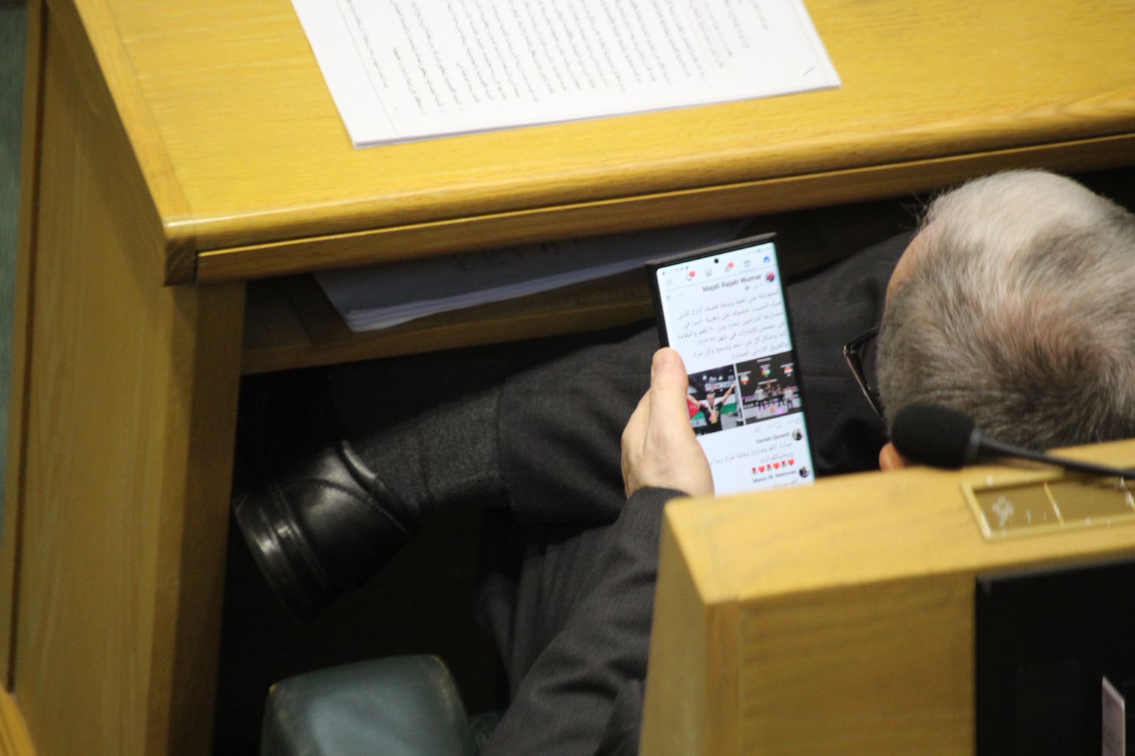 ريلز وأيادي لم ترفع وأخرى بقيت مرفوعة … تفاصيل التصويت على الموازنة ( أسماء)