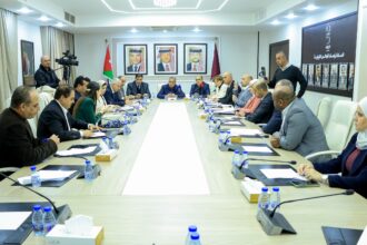 «مبادرة النيابية» تناقش منظومة التحديث الإداري ونظام الموارد البشرية في القطاع العام