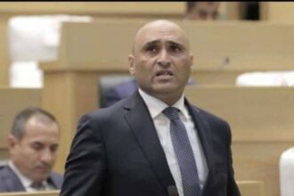 السراحنة يطالب حسان بزيارة ميدانية لمخيم البقعة وعين الباشا