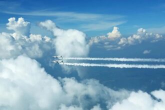 إيران تستمر في استمطار السحب لتعزيز الموارد المائية