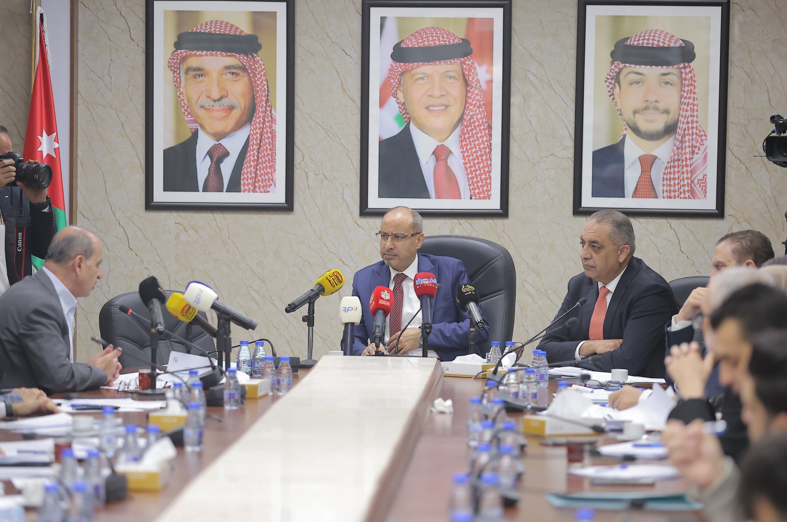 صورة حول : "مالية النواب "تناقش موازنة وزارة الإدارة المحلية "مالية النواب "تناقش موازنة وزارة الإدارة المحلية