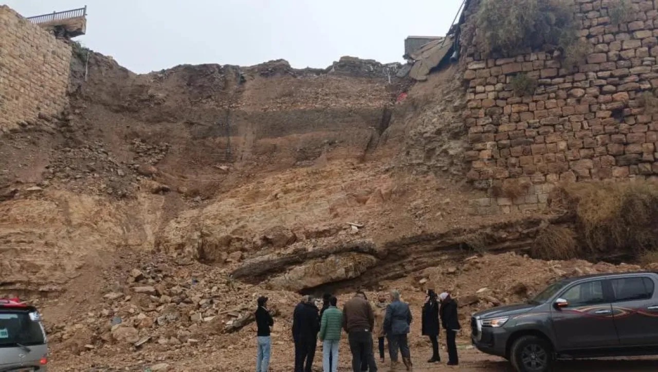 نقابة المهندسين تشكل لجنة لدراسة انهيار سور الكرك