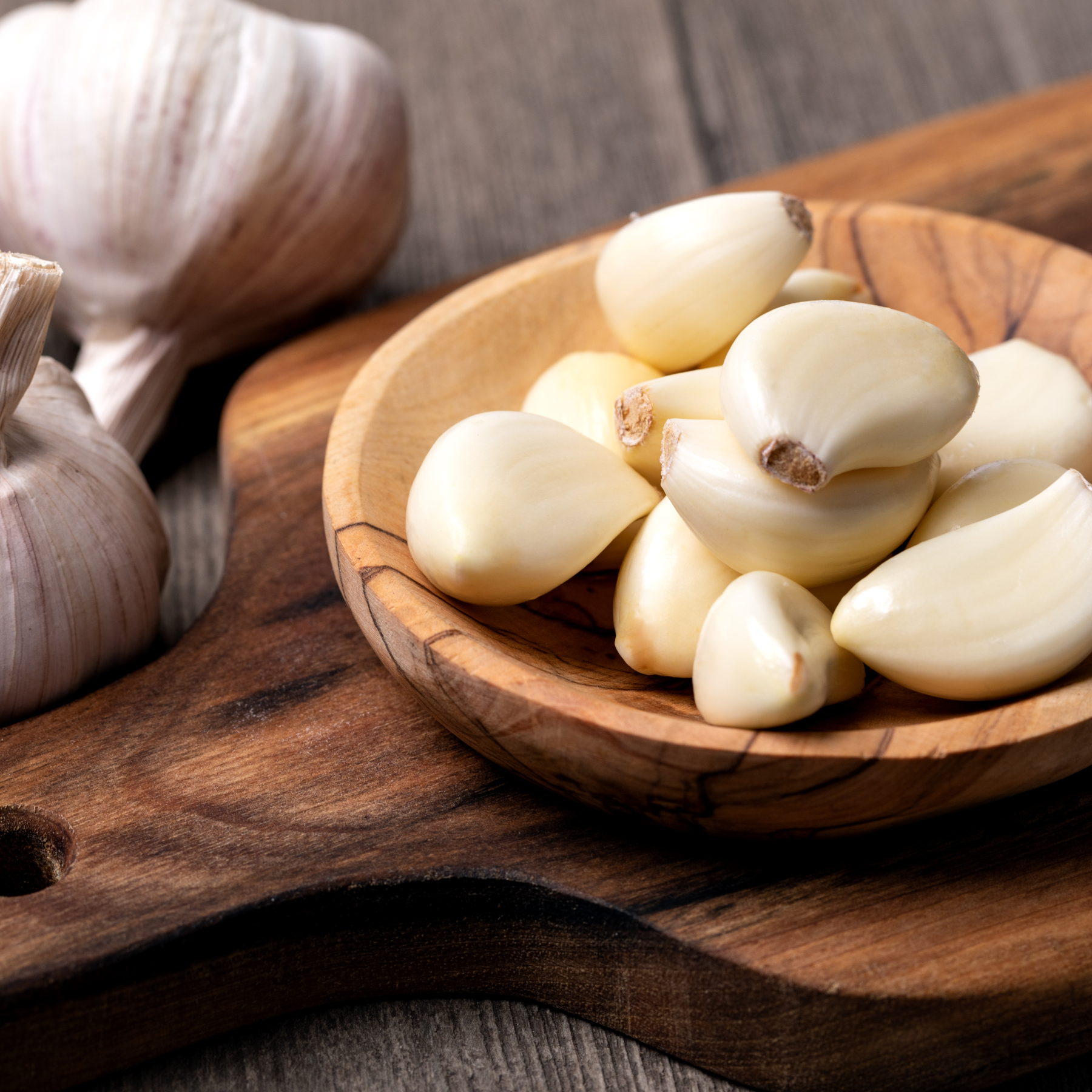 عاجل | الدفاع المدني ينقذ فتاة من الاختناق بقطعة ثوم في الزرقاء