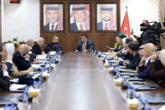 "العمل النيابية" تؤكد الشراكة مع الحكومة في قضايا الضمان الاجتماعي