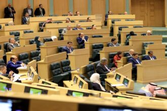 مجلس النواب يوافق على موازنة 2026 بعجز يتجاوز 2.1 مليار دينار