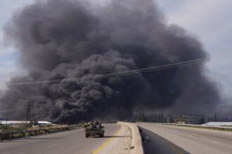 بريطانيا تعاقب متورطين بالعنف في سوريا