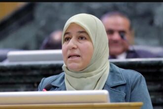 النائب بيان المحسيري تحذر من تجزئة الإفتاء وفقدان دوره الشرعي