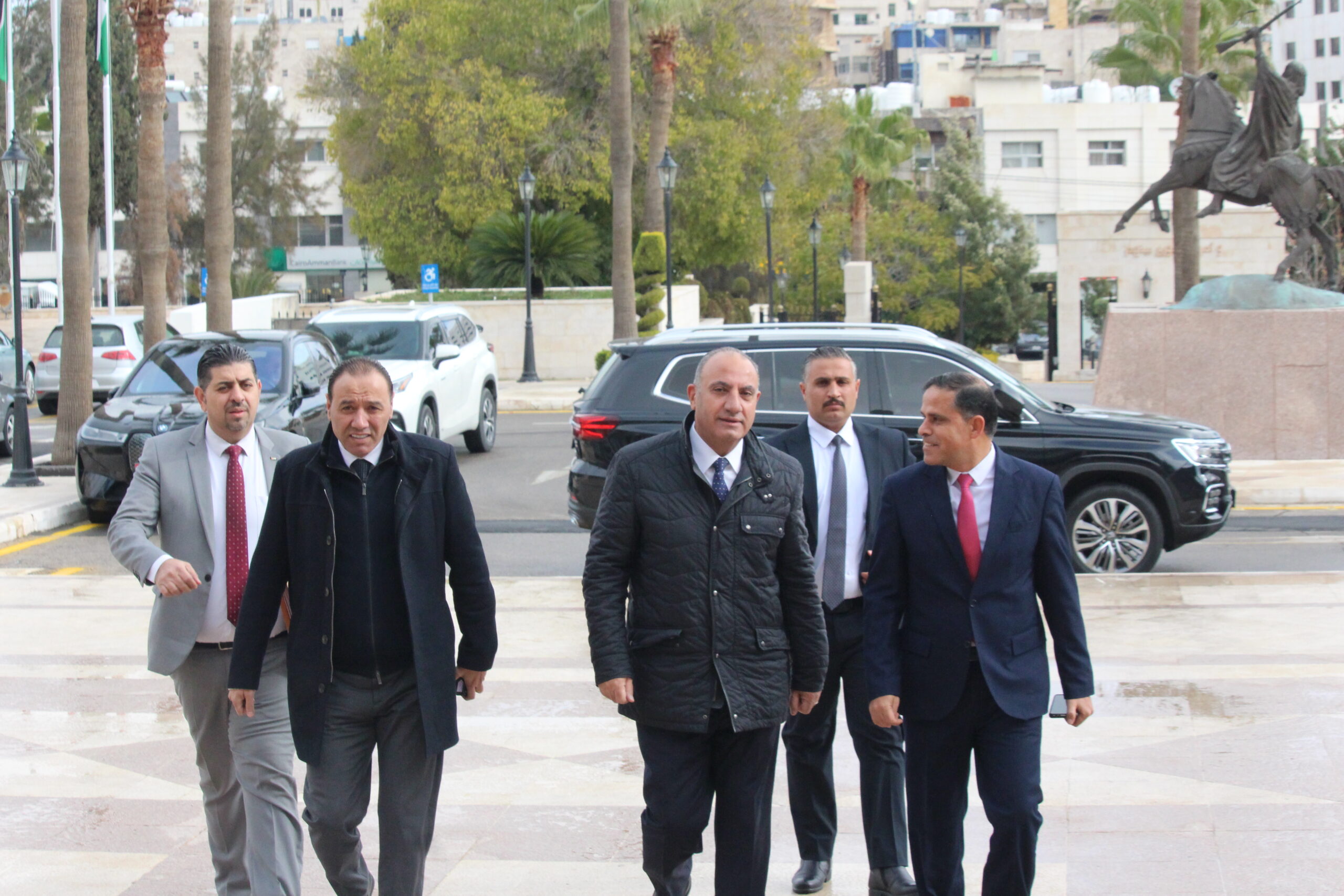 عدسة صراحة نيوز ترصد أجواء جلسة النواب