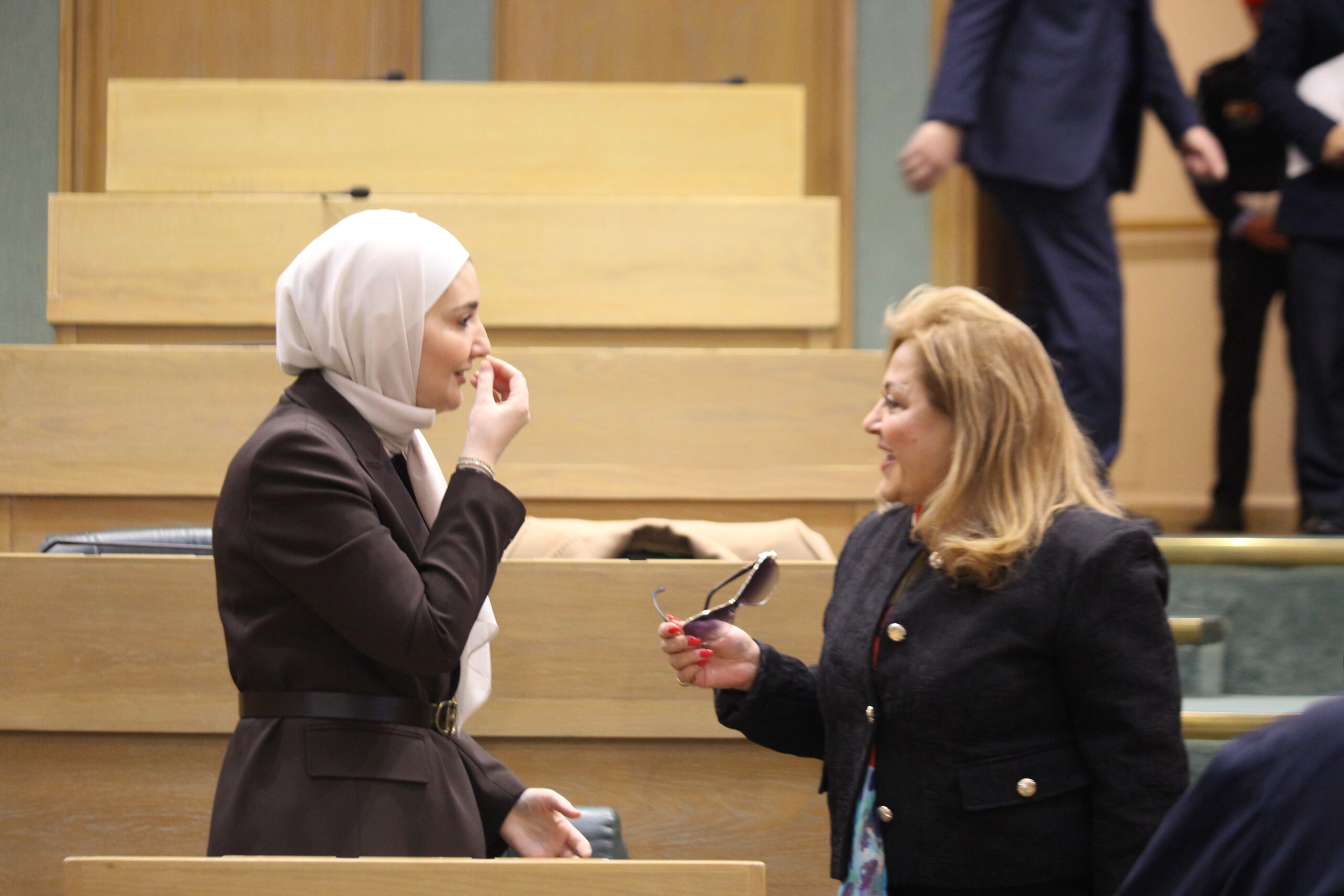 عدسة صراحة نيوز ترصد أجواء جلسة النواب