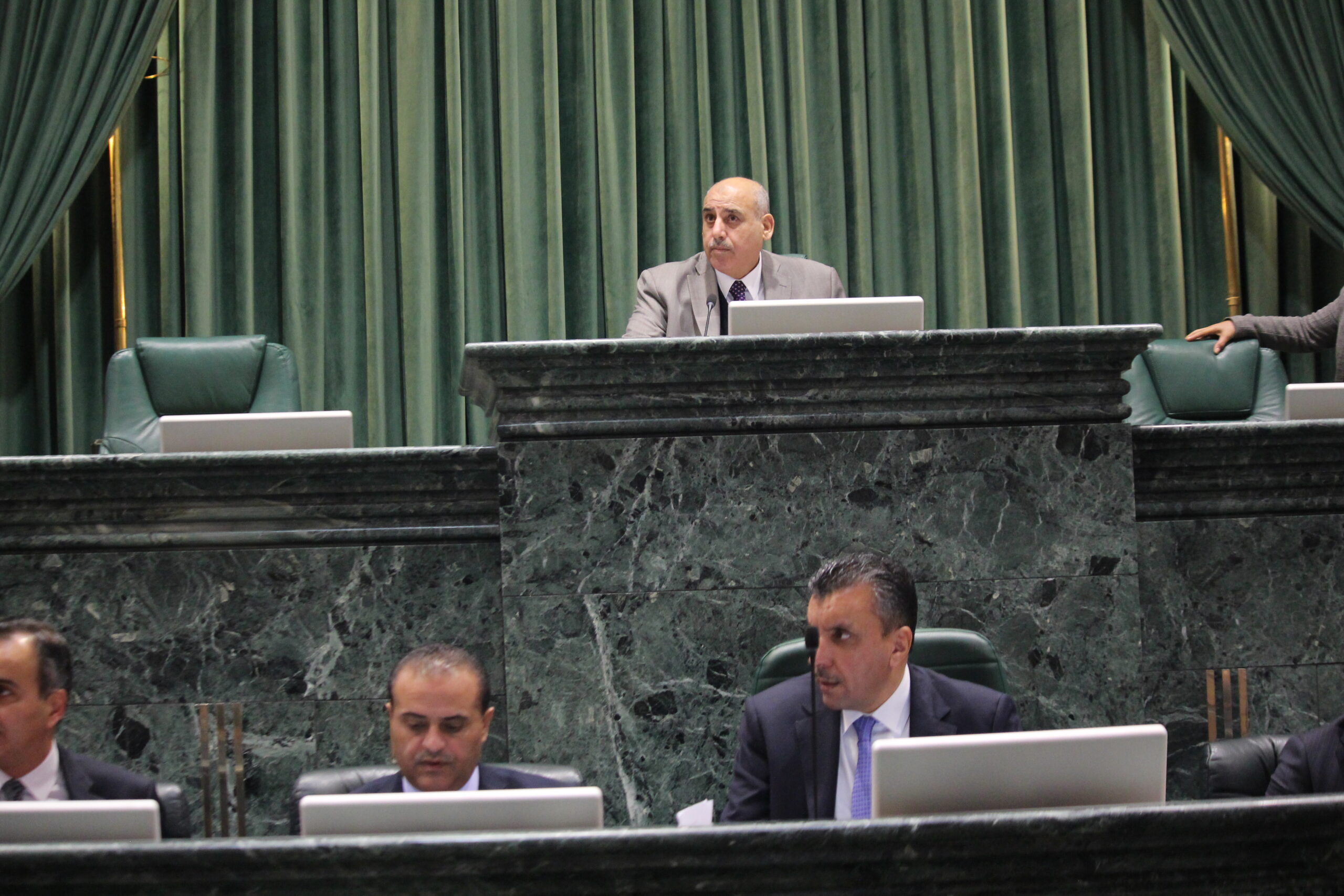 عدسة صراحة نيوز ترصد أجواء جلسة النواب اليوم الخميس