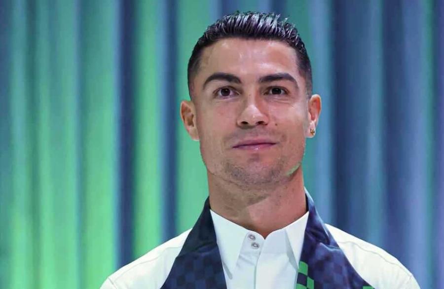 عبوات مياه رونالدو توزع في جدة