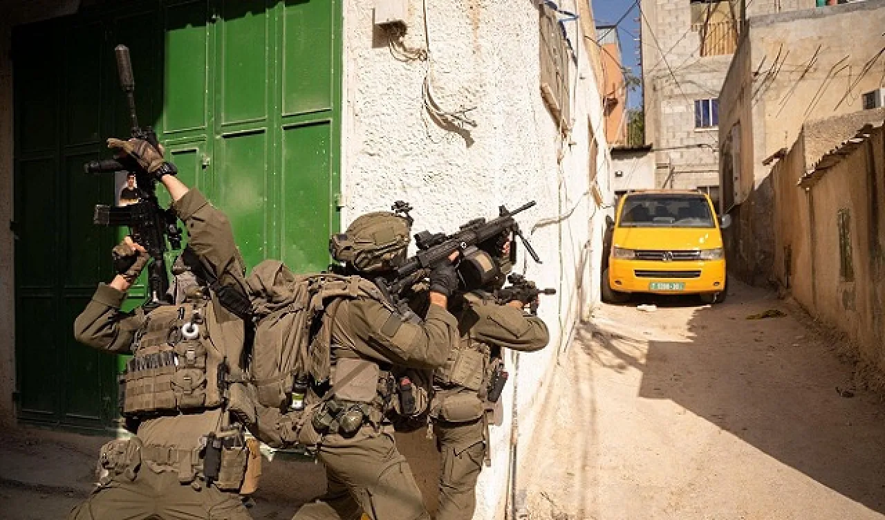 الاحتلال يفرض حظرا شاملا في طوباس