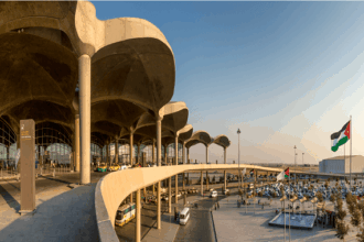مطار الملكة علياء يفوز بجائزة الابتكار التقني لعام 2025
