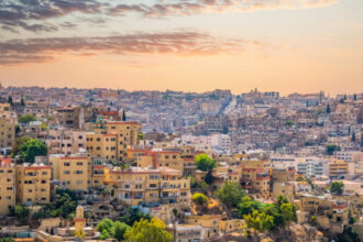 أجواء لطيفة الحرارة في غالبية المناطق اليوم