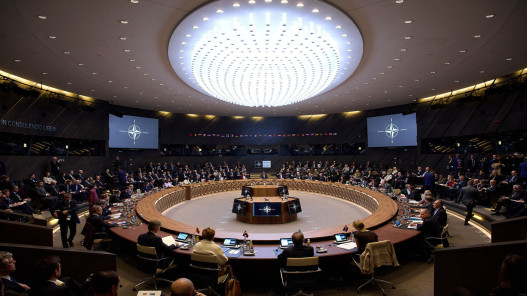 الناتو يعلن تأمين أكثر من أربعة مليارات دولار