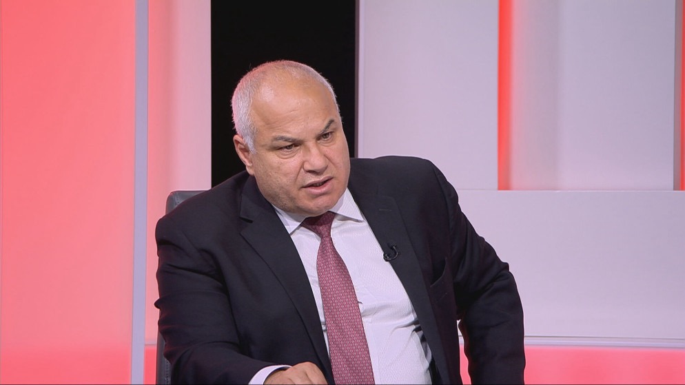 العمل تحذر من استغلال العمالة الهاربة: شبهات الاتجار بالبشر تثير القلق