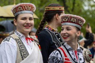 لاتفيا بلا رجال: النساء يلجأن لخدمة 'زوج لمدة ساعة' لمواجهة الأزمة الديموغرافية