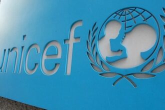 اليونيسف تدق ناقوس الخطر: ملايين الأطفال السودانيين مهددون وسط تصاعد الصراع