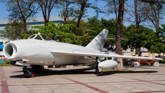 صورة حول : توتر بين اليابان والصين بعد توجيه الرادار الصيني لمقاتلات يابانية قرب أوكيناوا توتر بين اليابان والصين بعد توجيه الرادار الصيني لمقاتلات يابانية قرب أوكيناوا