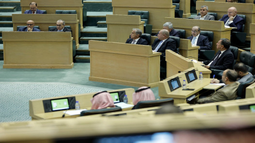 صورة حول : النواب يبدأ بمناقشة الموازنة بعد إقرارها من اللجنة المالية النواب يبدأ بمناقشة الموازنة بعد إقرارها من اللجنة المالية