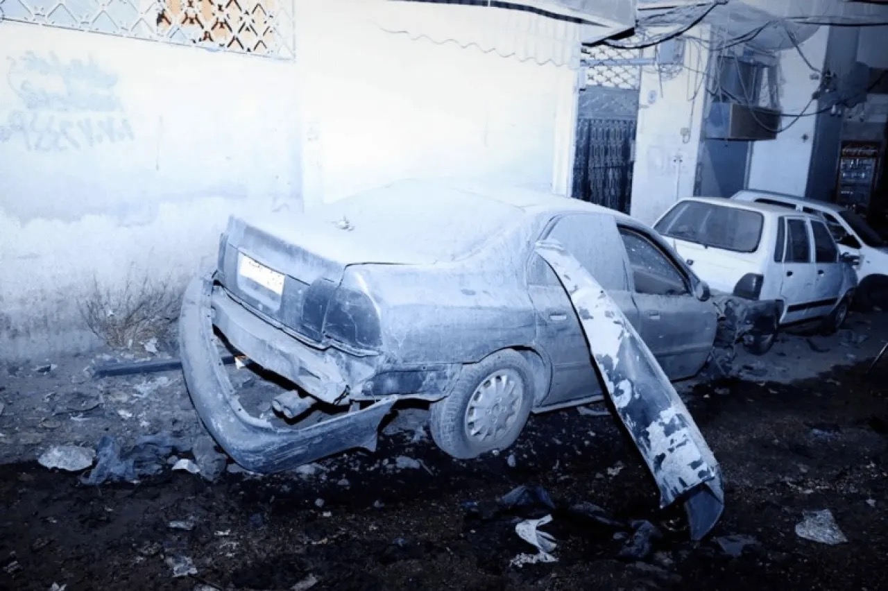 صورة حول : انفجارات تهز منطقة المزة بدمشق والتحقيقات مستمرة انفجارات تهز منطقة المزة بدمشق والتحقيقات مستمرة