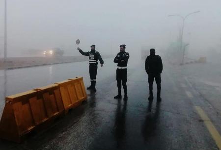 صورة حول : الأمن يؤكد جاهزية الطرق قبل تعمّق المنخفض الأمن يؤكد جاهزية الطرق قبل تعمّق المنخفض