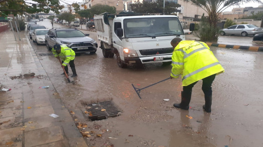 الحكومة تتعامل مع 90 شكوى خلال المنخفض الجوي