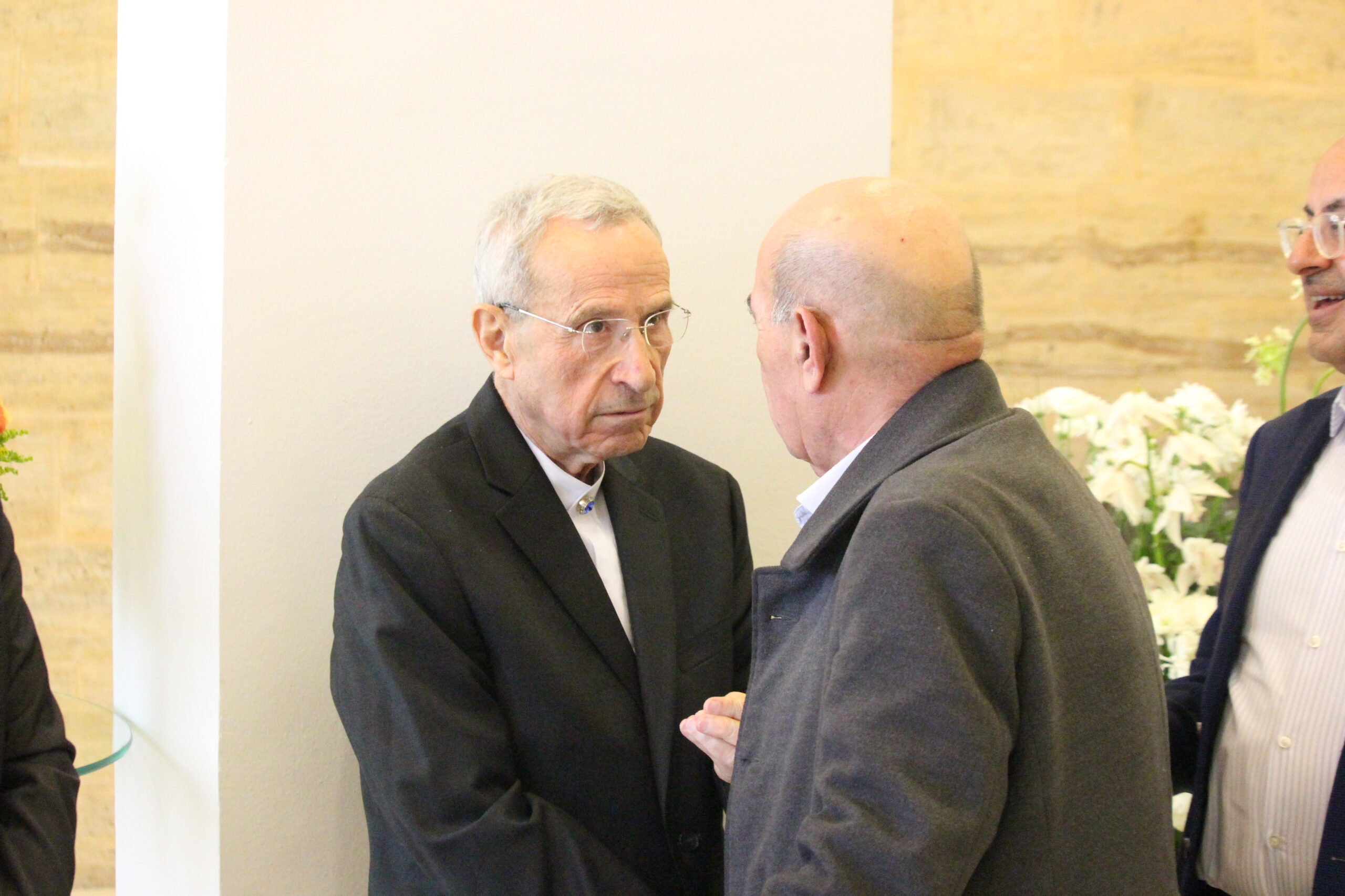 بالفيديو والصور.. العجلوني يُقري بمناسبة زفاف نجله المهندس زيد