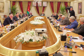 لجنة الأعيان تبحث استراتيجيات المياه والشباب ضمن خطط التحديث الاقتصادي