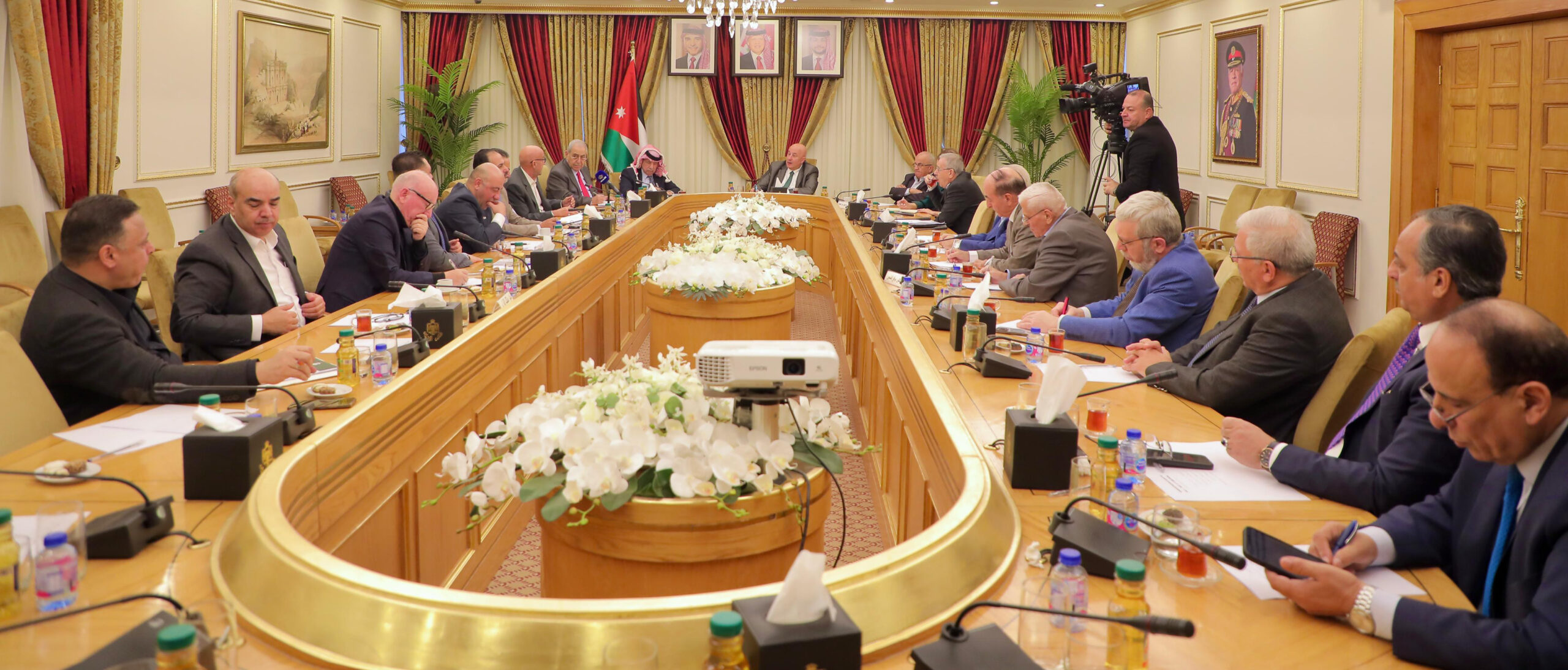 لجنة الأعيان تبحث استراتيجيات المياه والشباب ضمن خطط التحديث الاقتصادي