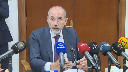 الصفدي: وقف العدوان على غزة واستقرار المنطقة أولويات السياسة الأردنية