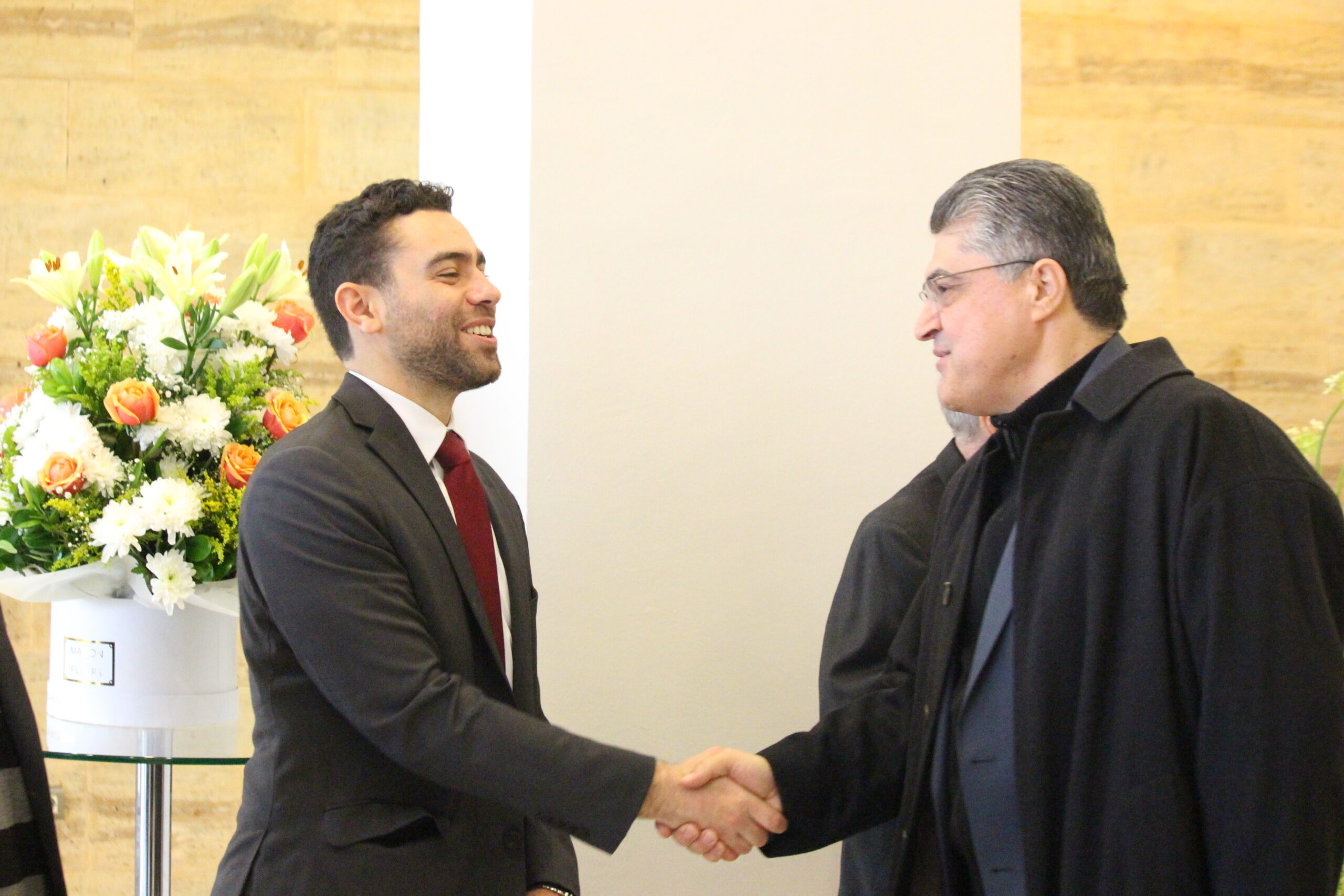 بالفيديو والصور.. العجلوني يُقري بمناسبة زفاف نجله المهندس زيد