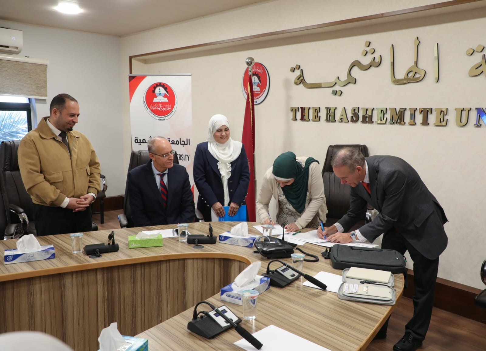 برنامج فولبرايت يُشيد بشراكة الجامعة الهاشمية الفاعلة وحصولها على (20) منحة خلال سنوات عديدة