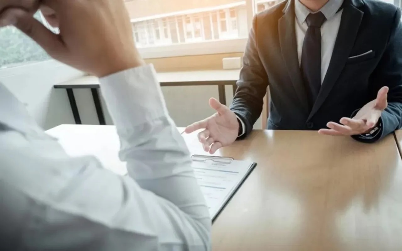 دعوات لمقابلات التعيين في مؤسسات حكومية أردنية