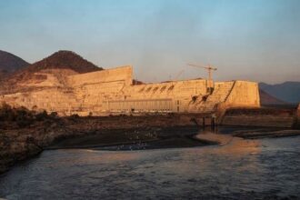 مصر تحذّر من مخاطر سد النهضة وتؤكد: لن نقبل المساس بحصتنا من مياه النيل