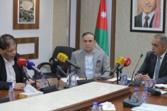 اللجنة المالية تناقش موازنة المجلس لذوي الإعاقة