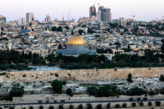 القدس: اتفاقية إسرائيلية لتطوير البنية العسكرية تصعّد التوتر بالمدينة