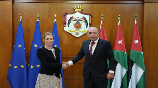 صورة حول : الصفدي يبحث مع نائبة المفوضية الأوروبية تعزيز الشراكة الأردنية الأوروبية الصفدي يبحث مع نائبة المفوضية الأوروبية تعزيز الشراكة الأردنية الأوروبية