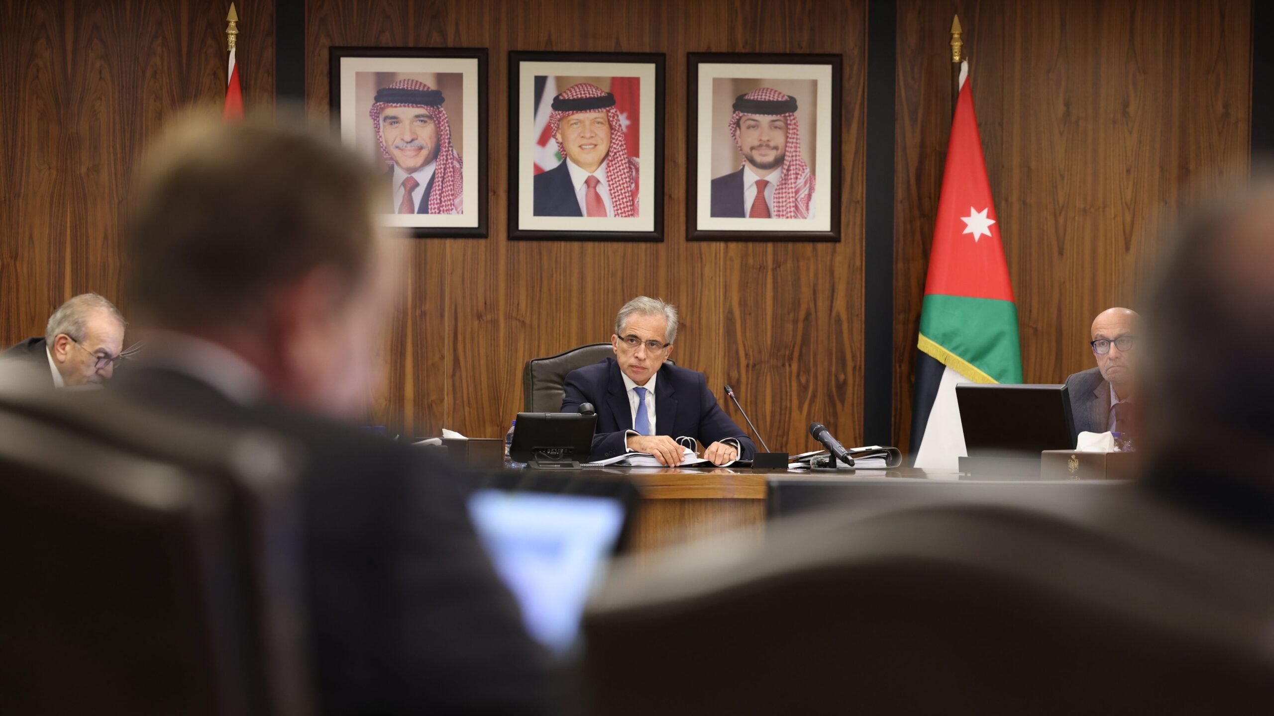 صورة حول : مجلس الوزراء يقر حوافز للبترا وتعديلات في الطيران والتعليم والتدريب المهني مجلس الوزراء يقر حوافز للبترا وتعديلات في الطيران والتعليم والتدريب المهني