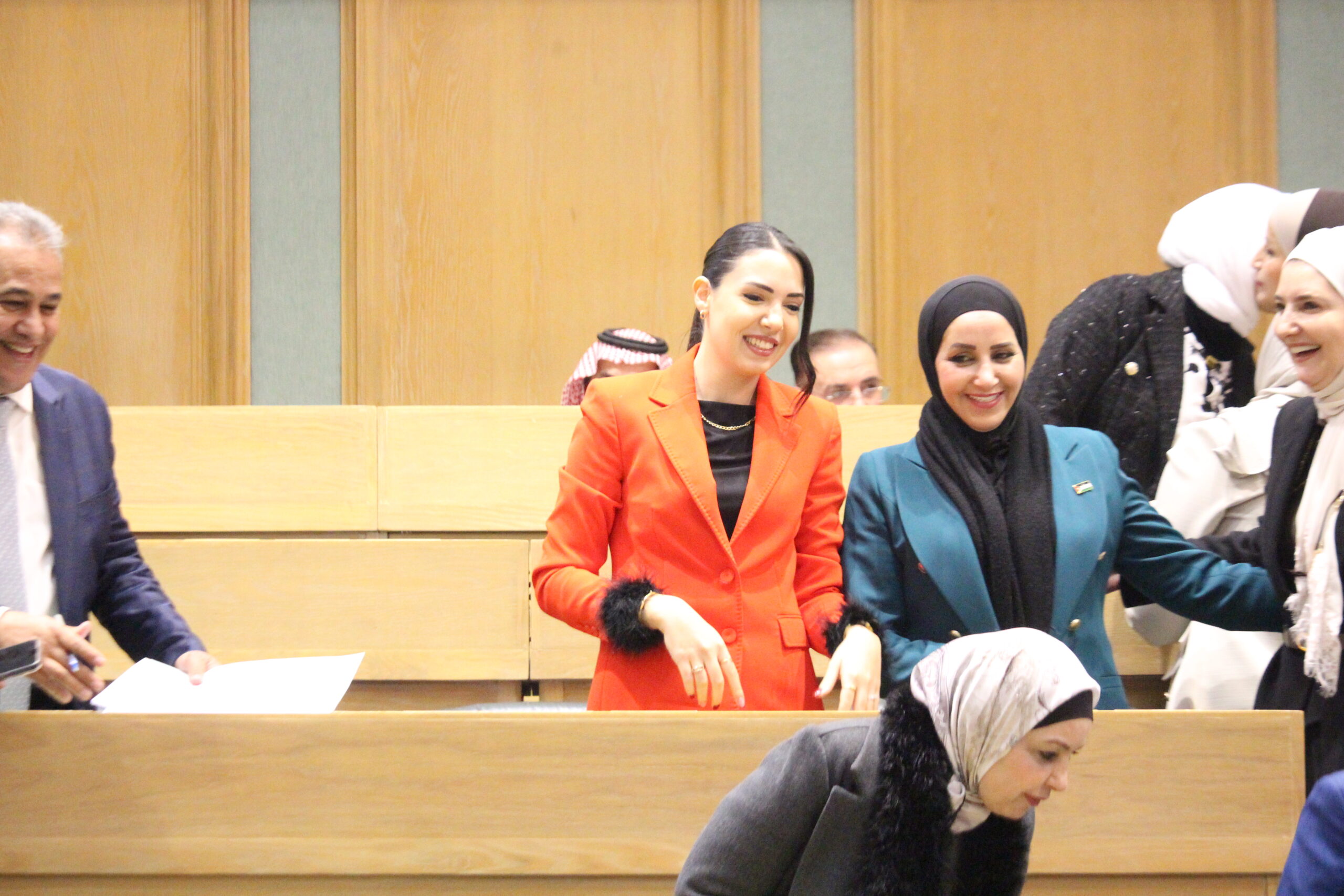 عدسة صراحة نيوز ترصد أجواء جلسة النواب