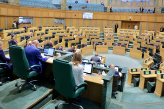 مجلس الأعيان يبدأ مناقشة موازنة 2026 ومشاريع التحديث الاقتصادي