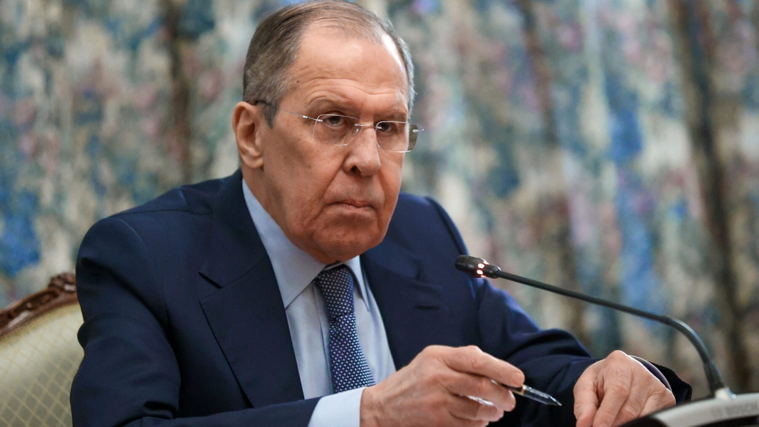 صورة حول : لافروف يحذّر من ردّ روسي حازم إذا صادرت الدول الغربية الأصول المجمّدة لافروف يحذّر من ردّ روسي حازم إذا صادرت الدول الغربية الأصول المجمّدة