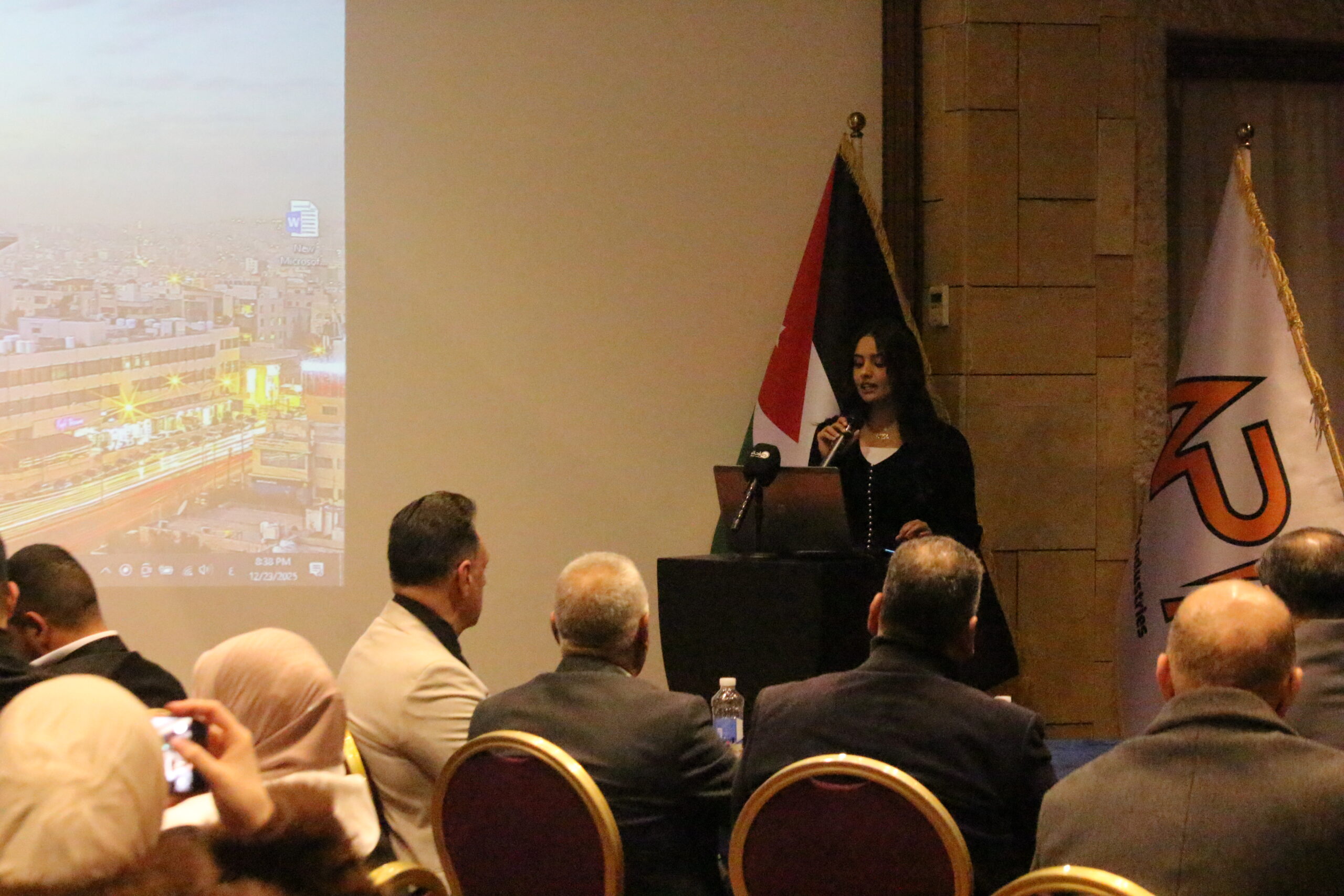 مجموعة الصناعات البلاستيكية تحتفي برضوان خطاب "فيديو وصور