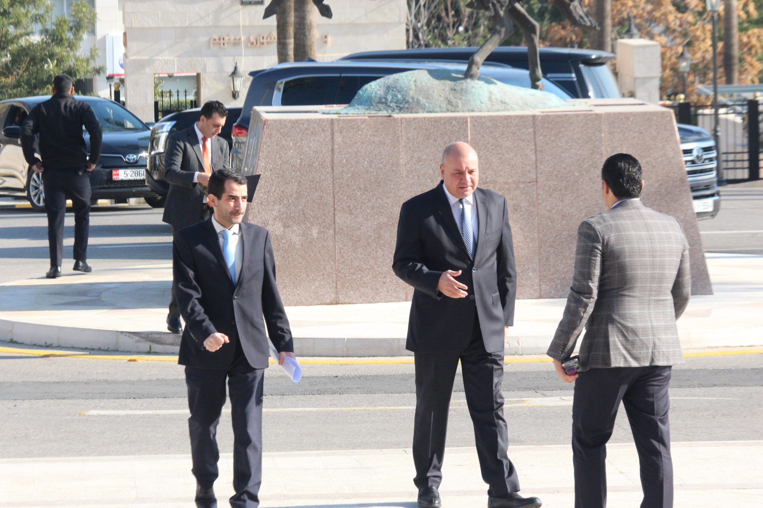 عدسة صراحة نيوز ترصد أجواء جلسة النواب