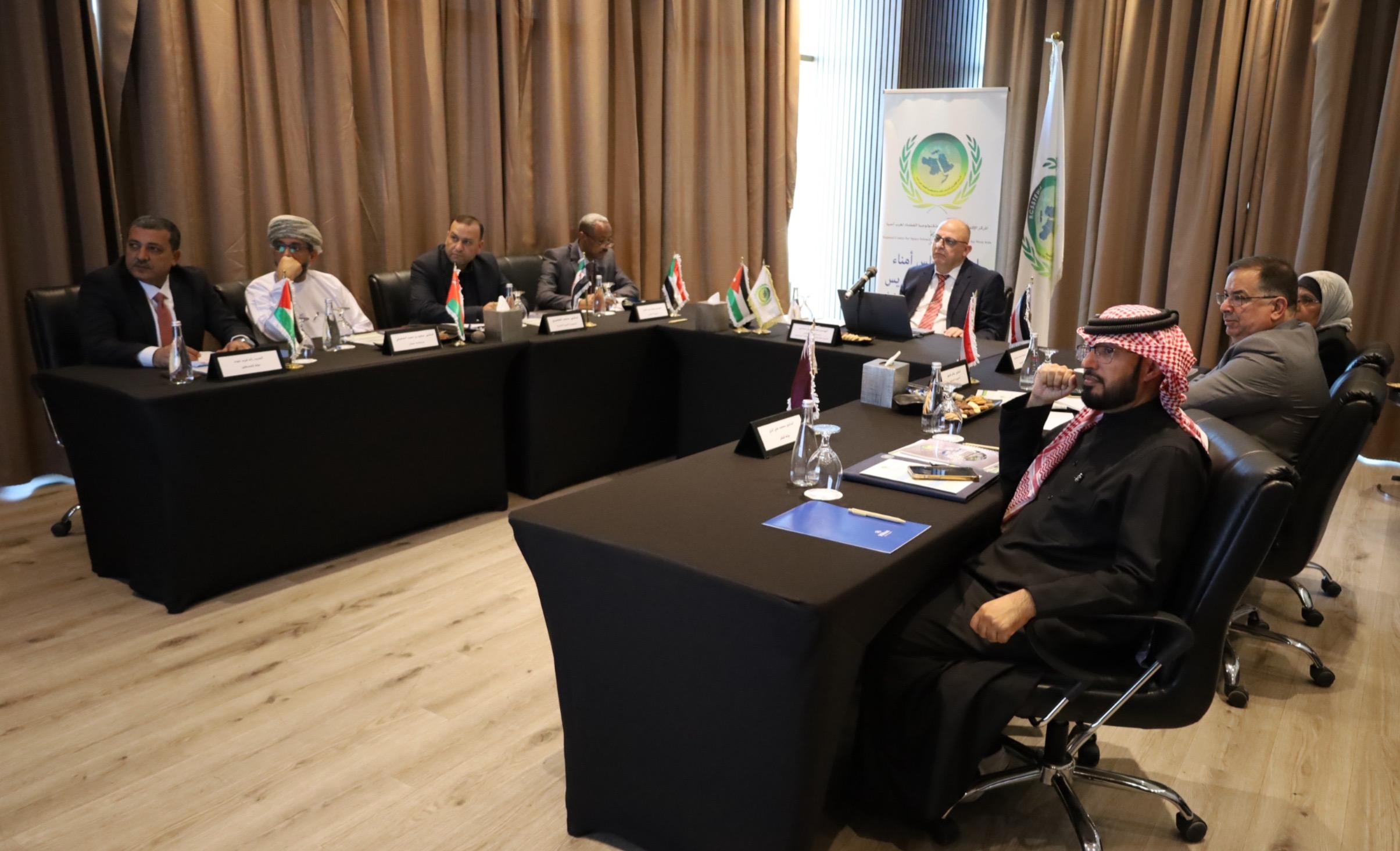 عمّان تجمع عرب الفضاء: مجلس أمناء المركز الإقليمي يرسم خارطة العمل للمرحلة المقبلة