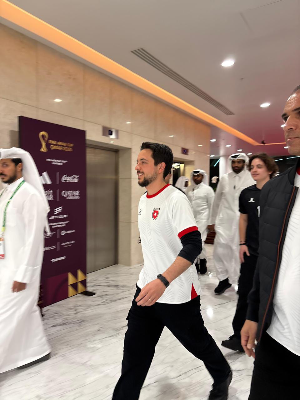 صورة حول : عاجل| ولي العهد والأمير هاشم والأميرة سلمى يحضرون نصف نهائي كأس العرب عاجل| ولي العهد والأمير هاشم والأميرة سلمى يحضرون نصف نهائي كأس العرب