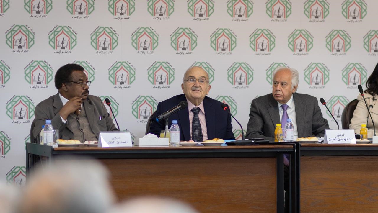 صورة حول : الأمير الحسن يشارك في ندوة فكرية حول الدولة الوطنية وتحدياتها عربياً الأمير الحسن يشارك في ندوة فكرية حول الدولة الوطنية وتحدياتها عربياً