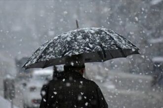 الأرصاد الجوية: أجواء ضبابية وباردة مع أمطار وزخات ثلج على المرتفعات الجنوبية