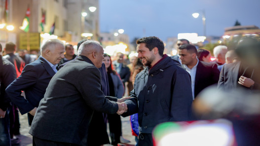 صورة حول : عاجل| ولي العهد يهنئ أبناء الطوائف المسيحية بمناسبة عيد الميلاد المجيد عاجل| ولي العهد يهنئ أبناء الطوائف المسيحية بمناسبة عيد الميلاد المجيد